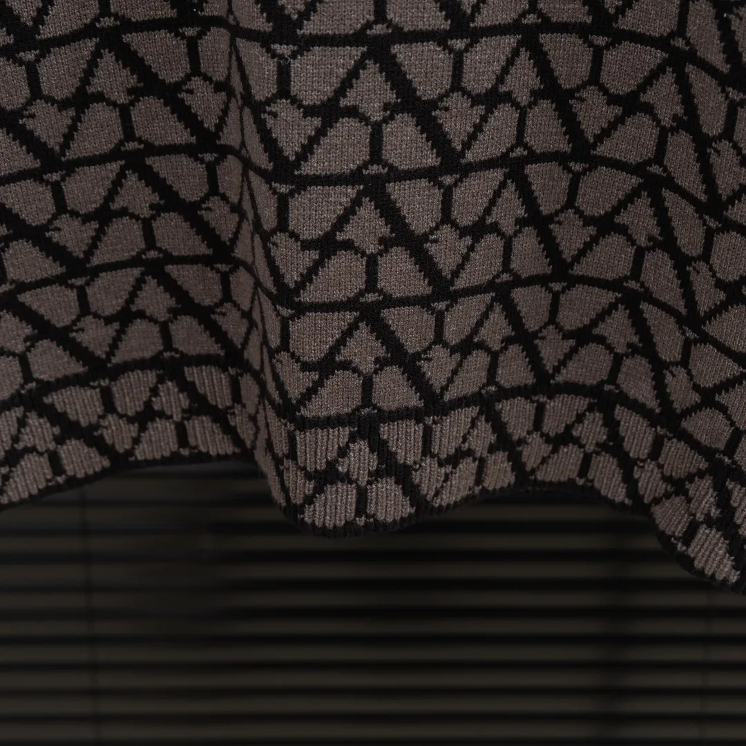 ： VT LOGO Size：S-XXL ： ：